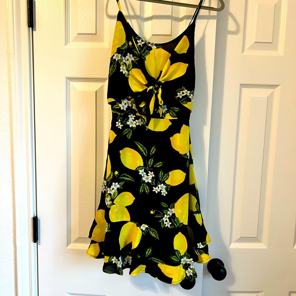 She and Sky Lemon Printed Dress NWT